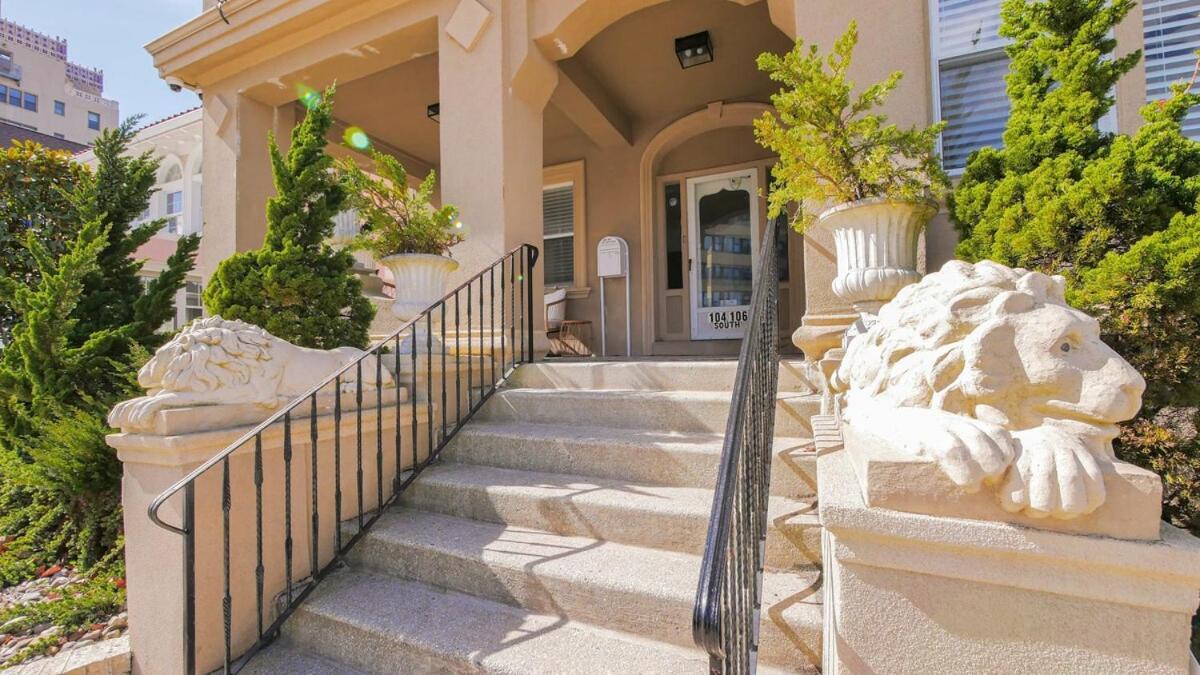 Luxe Beach Estate - 4 Bedrooms And 3 Bathrooms Atlantic City Exterior photo