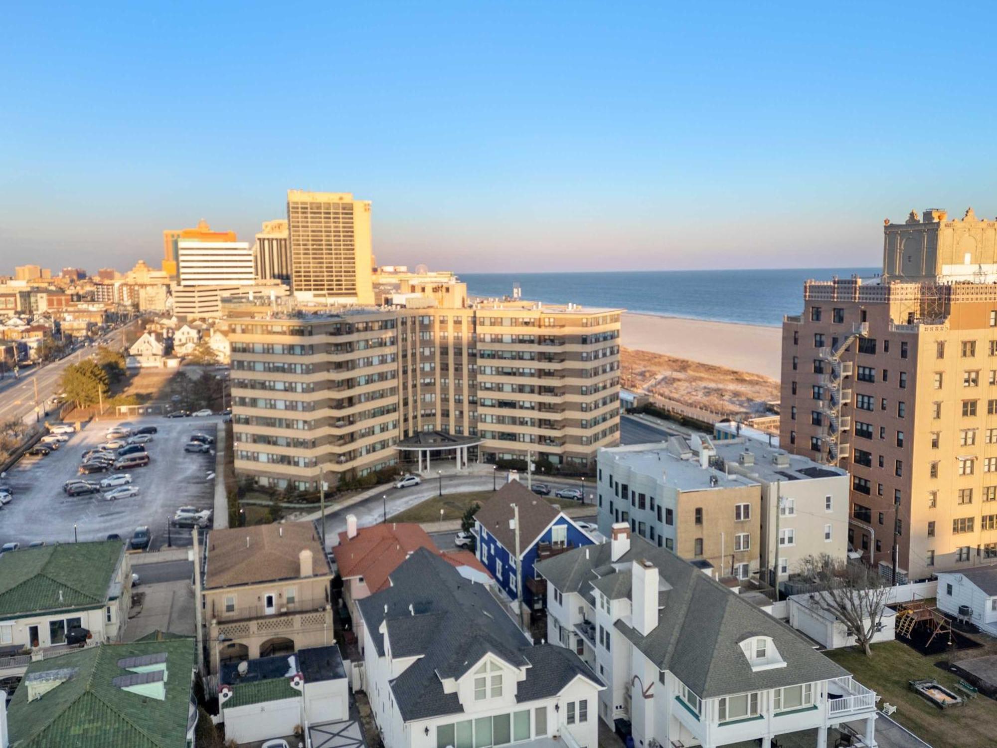 Luxe Beach Estate - 4 Bedrooms And 3 Bathrooms Atlantic City Exterior photo
