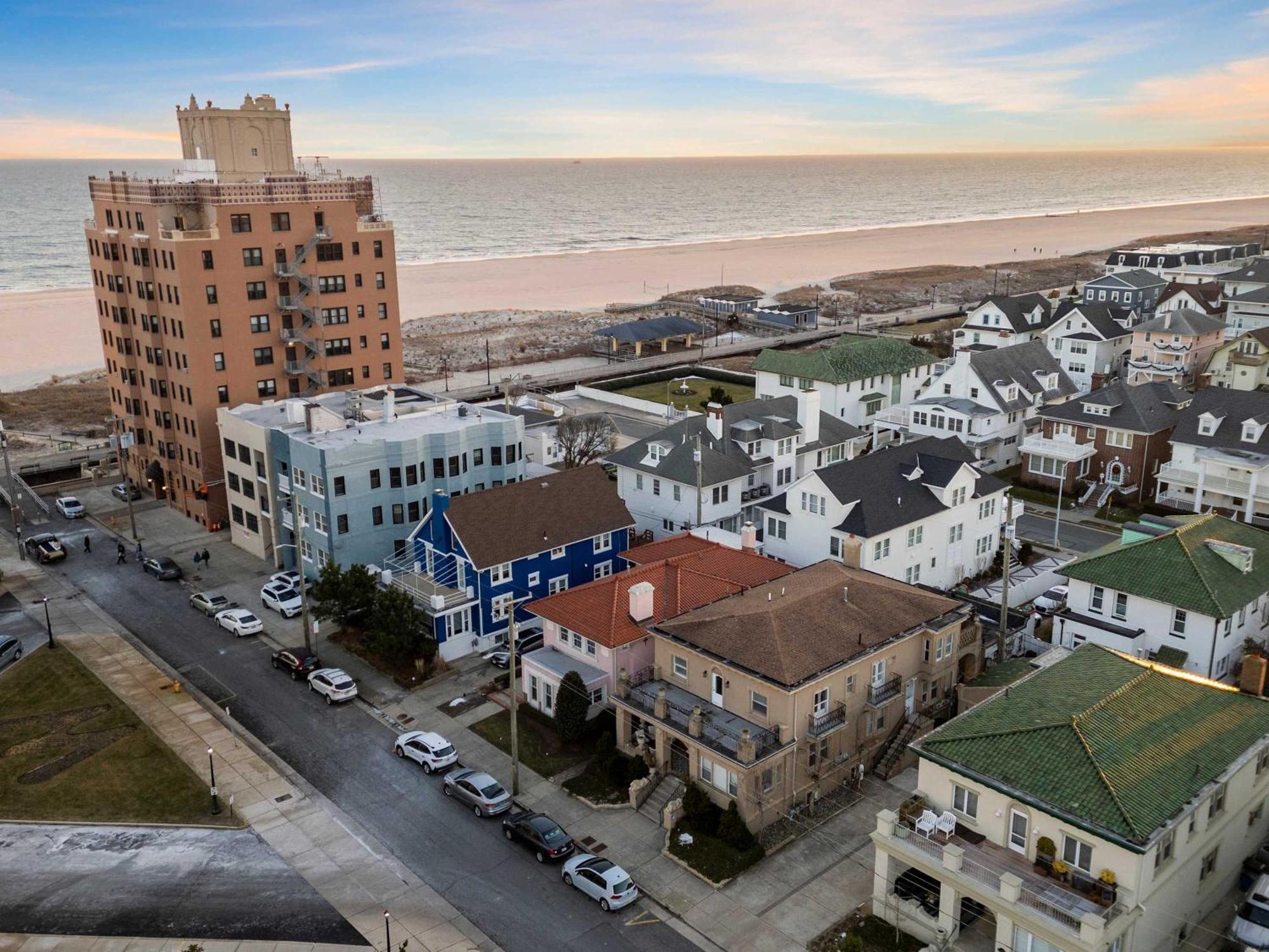 Luxe Beach Estate - 4 Bedrooms And 3 Bathrooms Atlantic City Exterior photo