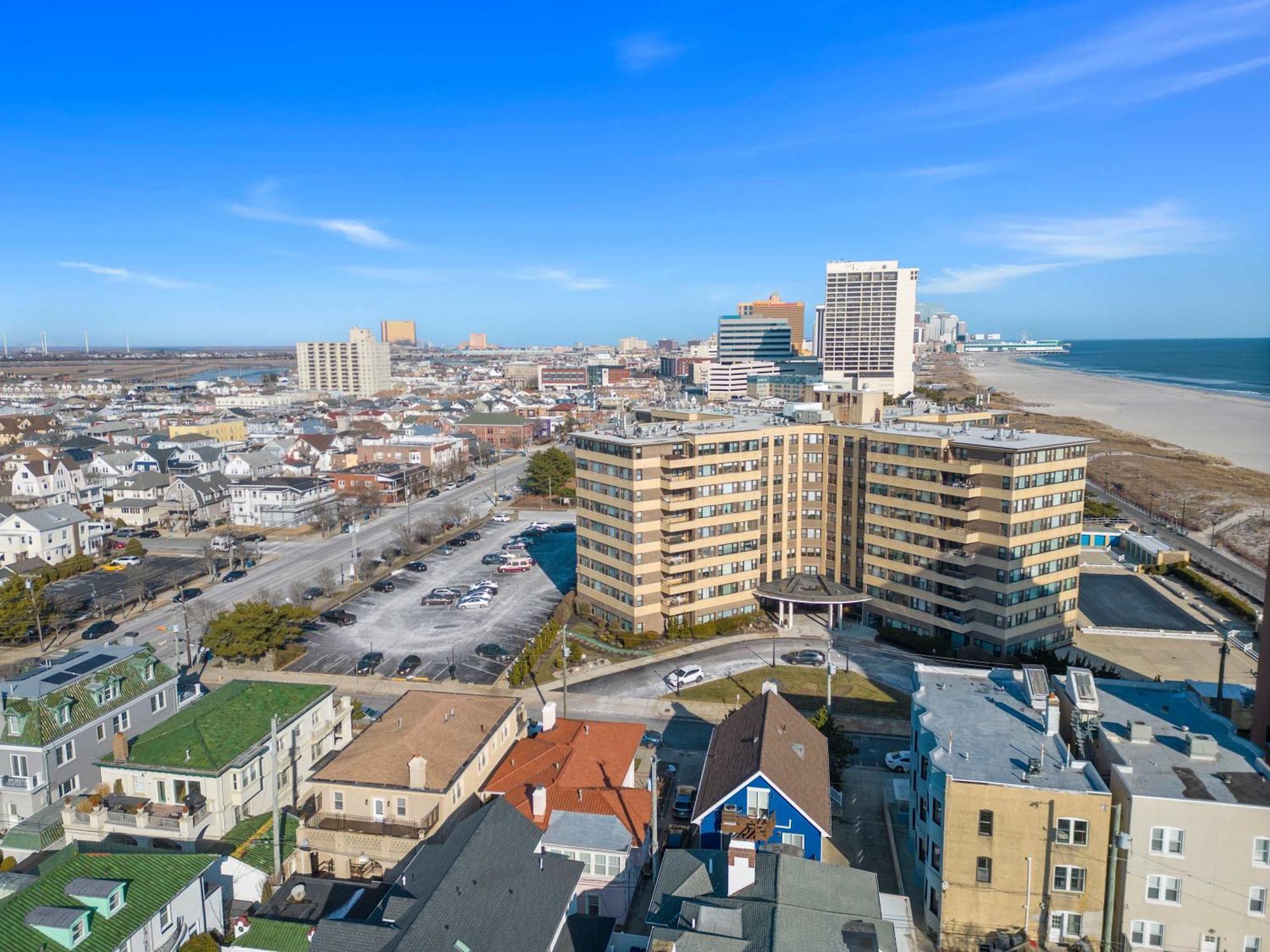 Luxe Beach Estate - 4 Bedrooms And 3 Bathrooms Atlantic City Exterior photo
